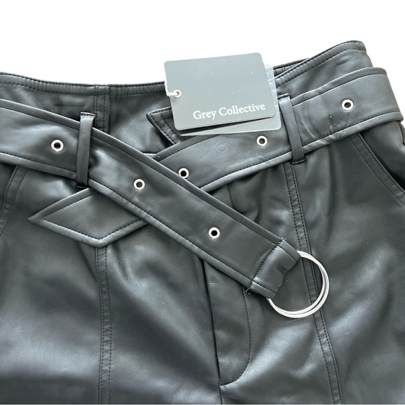 Nordstrom Black Faux Leather Pants - Picture 2 of 11